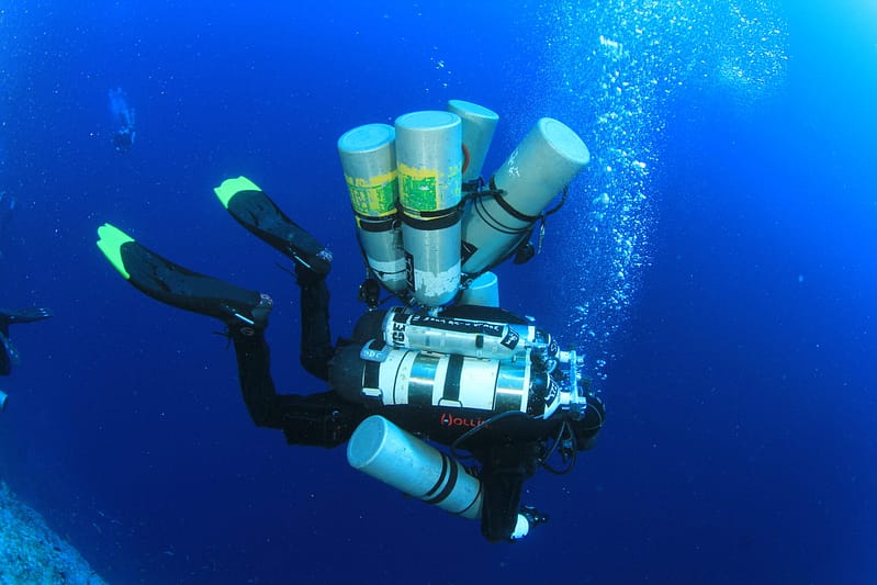 RAID Normoxic Decompression Diver